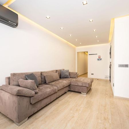 Modern 2 Bedroomed Apartment In Gzira Εξωτερικό φωτογραφία